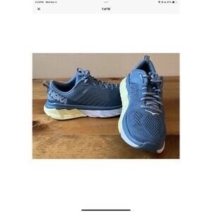 The Hoka One One Arahi 3 Wide Women's 7 Running Shoes in Allure/Mood Indigo